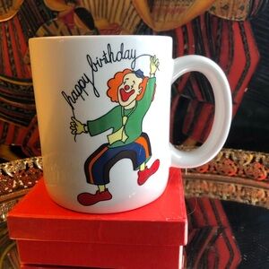 ☕️VINTAGE Cheerful Clown Celebration Mug 🤡